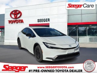2025 Toyota Prius LE