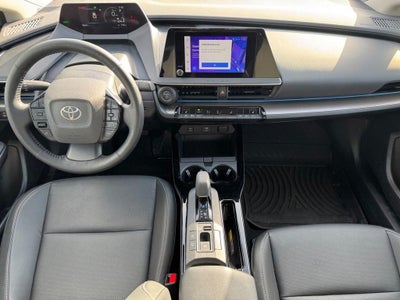 2025 Toyota Prius XLE