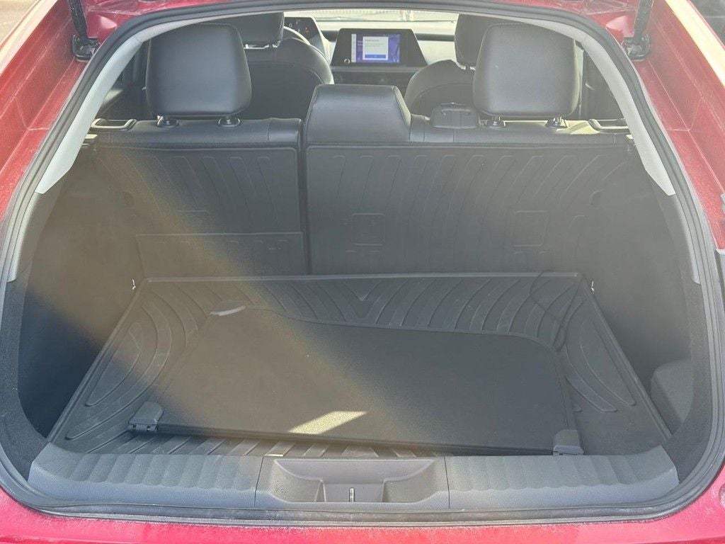 2025 Toyota Prius XLE