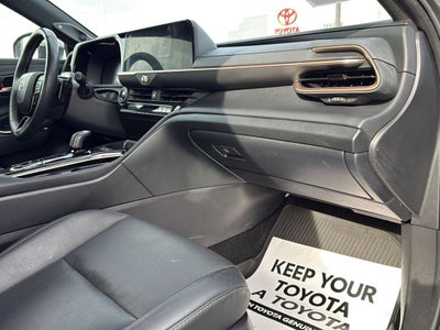 2024 Toyota Crown Platinum