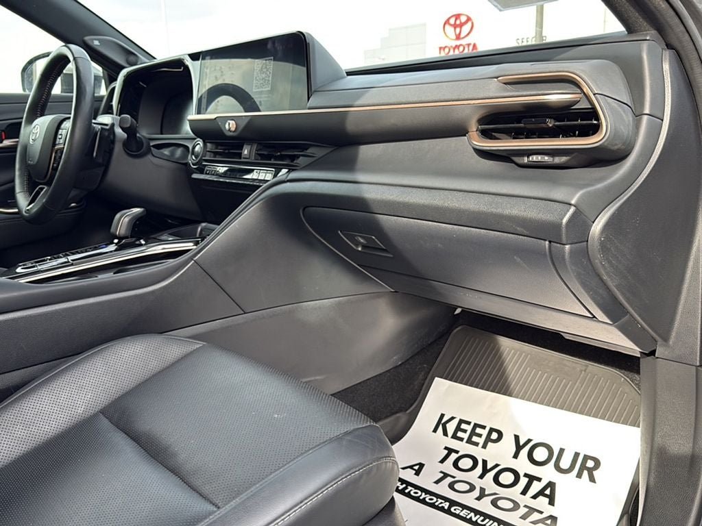 2024 Toyota Crown Platinum