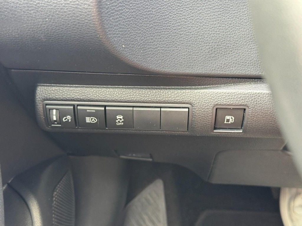 2025 Toyota Corolla Hybrid SE