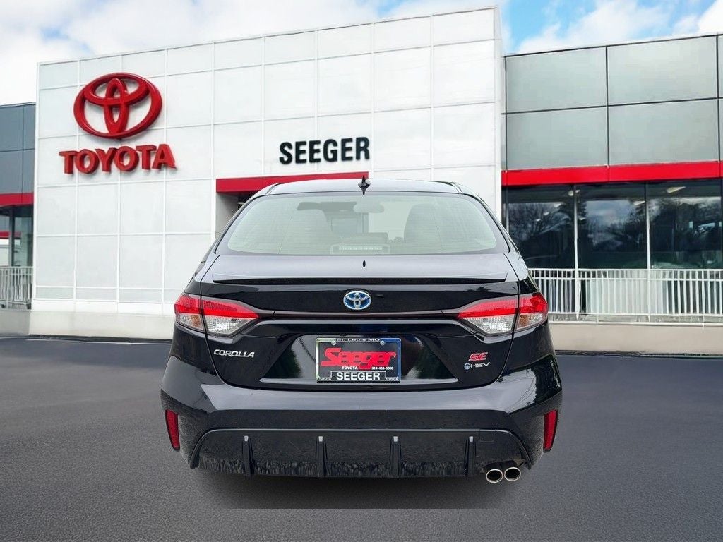 2025 Toyota Corolla Hybrid SE