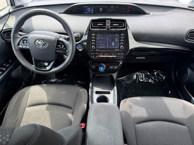 2022 Toyota Prius LE