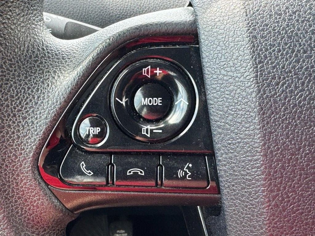2022 Toyota Prius LE