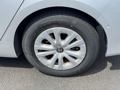 2022 Toyota Prius LE