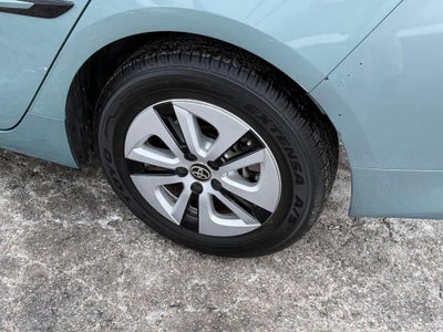 2016 Toyota Prius 5dr HB (Natl)