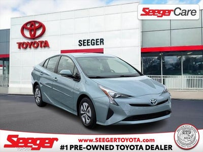 2016 Toyota Prius 5dr HB (Natl)