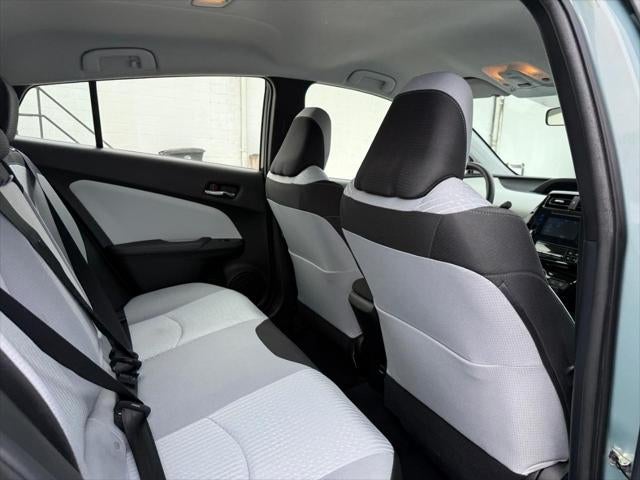 2016 Toyota Prius 5dr HB (Natl)