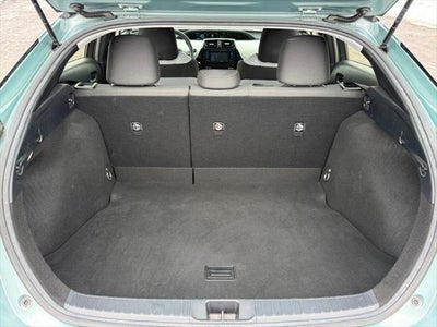 2016 Toyota Prius 5dr HB (Natl)