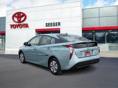 2016 Toyota Prius 5dr HB (Natl)