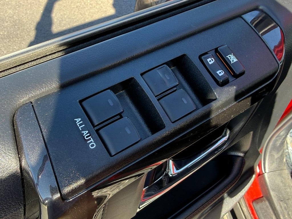 2024 Toyota 4Runner TRD Off Road 4WD (Natl)