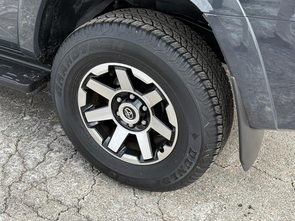 2024 Toyota 4Runner TRD Off Road Premium 4WD (Natl)