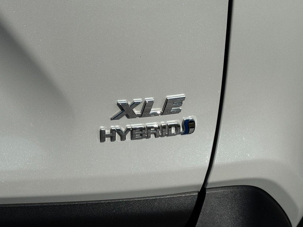 2024 Toyota RAV4 Hybrid XLE Premium