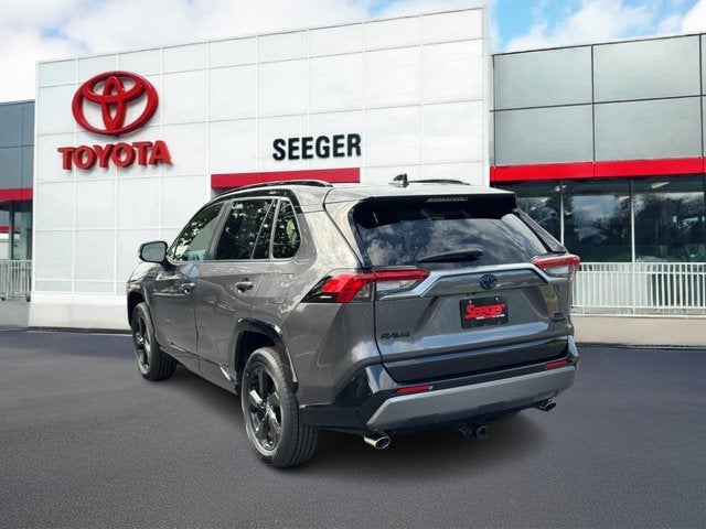 2021 Toyota RAV4 XSE