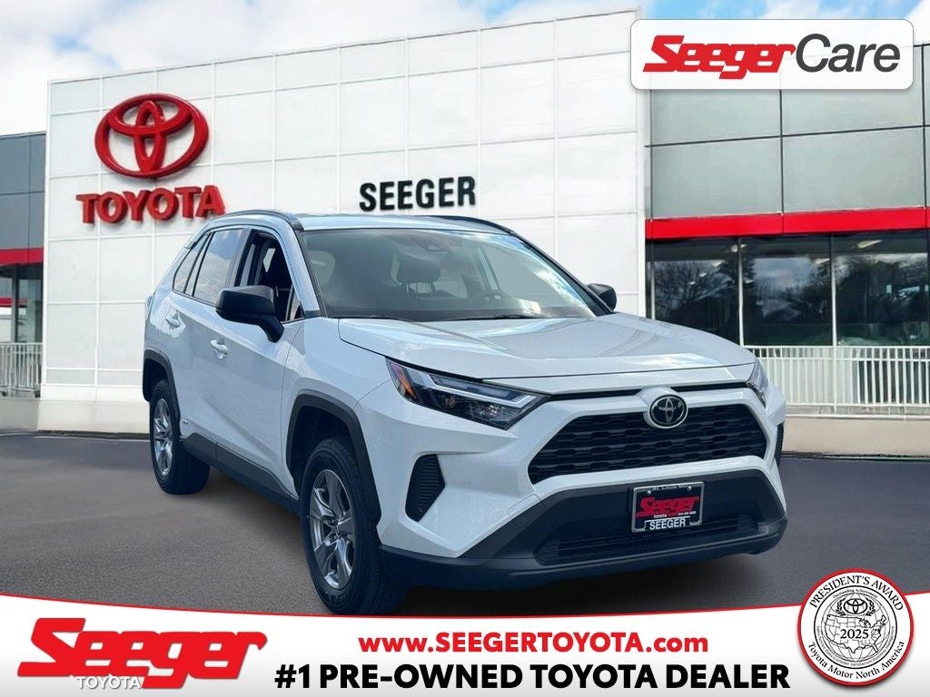 2025 Toyota RAV4 Hybrid LE