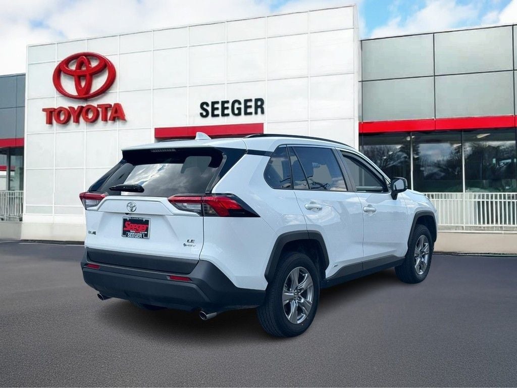 2025 Toyota RAV4 Hybrid LE