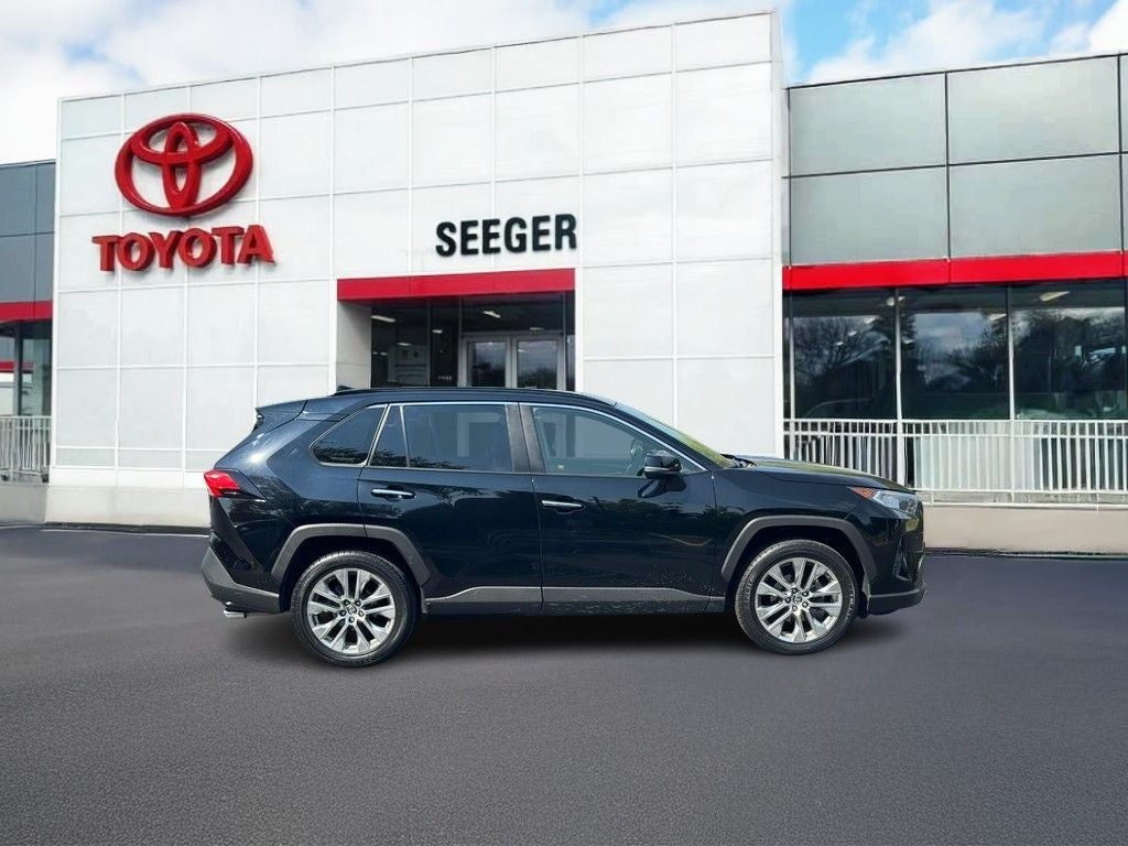 2019 Toyota RAV4 Limited