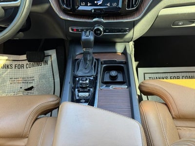 2019 Volvo XC60 Inscription
