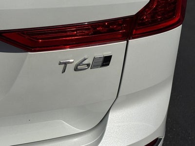 2019 Volvo XC60 Inscription