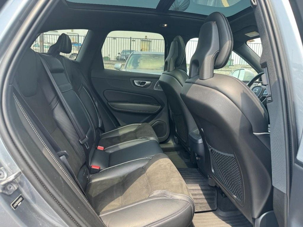 2018 Volvo XC60 T6 R-Design