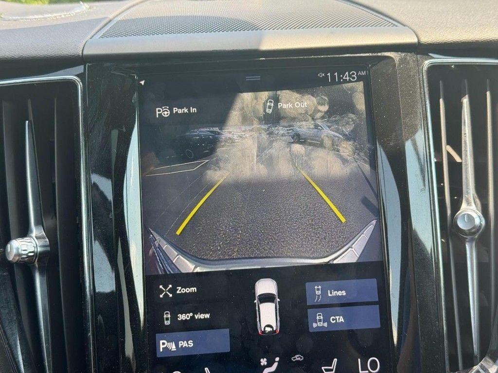 2018 Volvo XC60 T6 R-Design