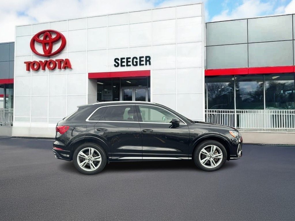 2021 Audi Q3 Premium S Line quattro