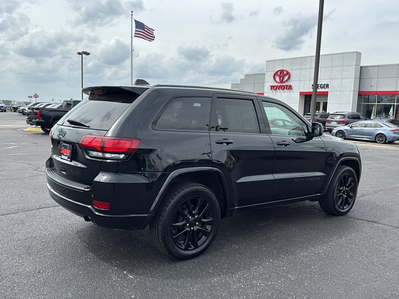 2018 Jeep Grand Cherokee Altitude 4x4