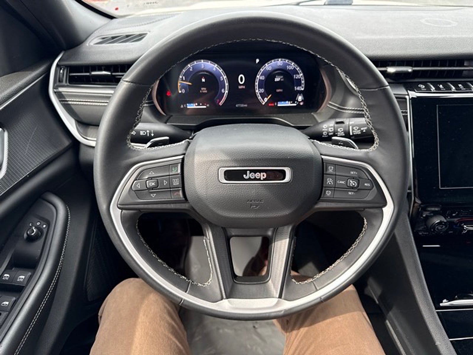 2023 Jeep Grand Cherokee Altitude 4x4