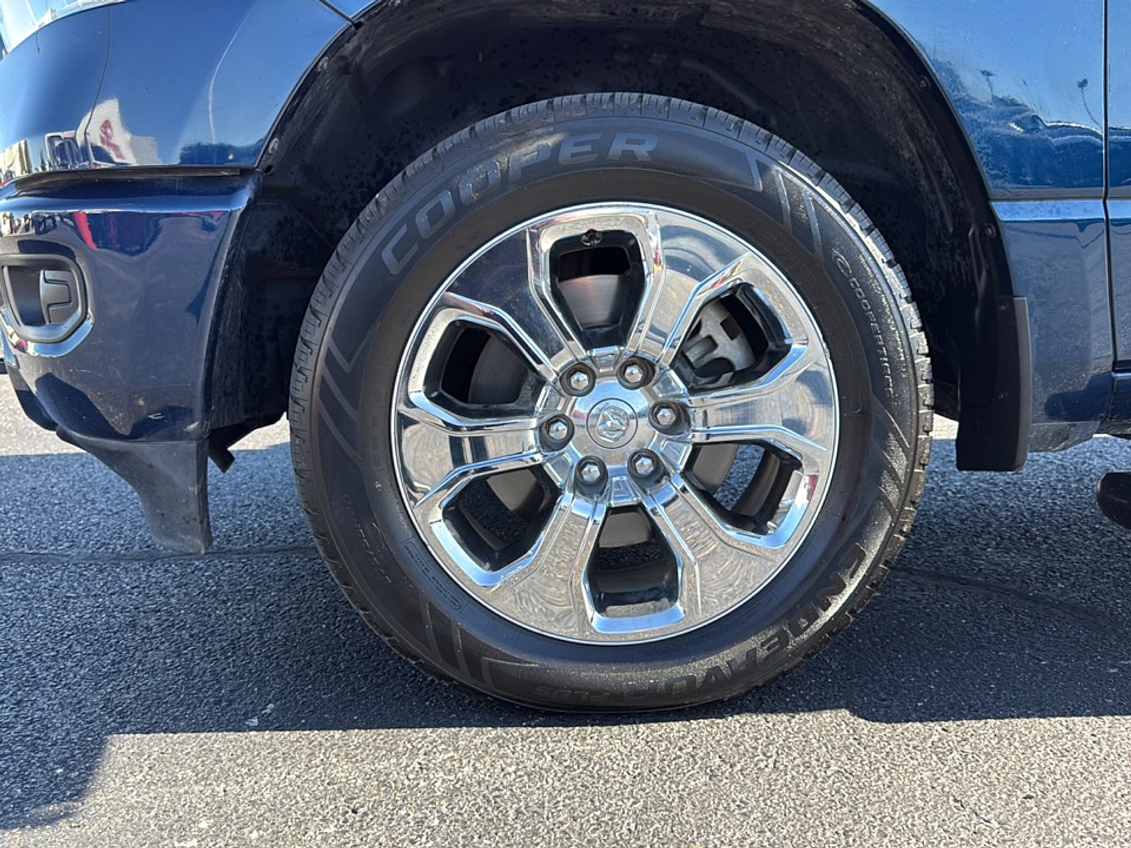 2022 RAM 1500 Big Horn Quad Cab 4x4 6'4 Box