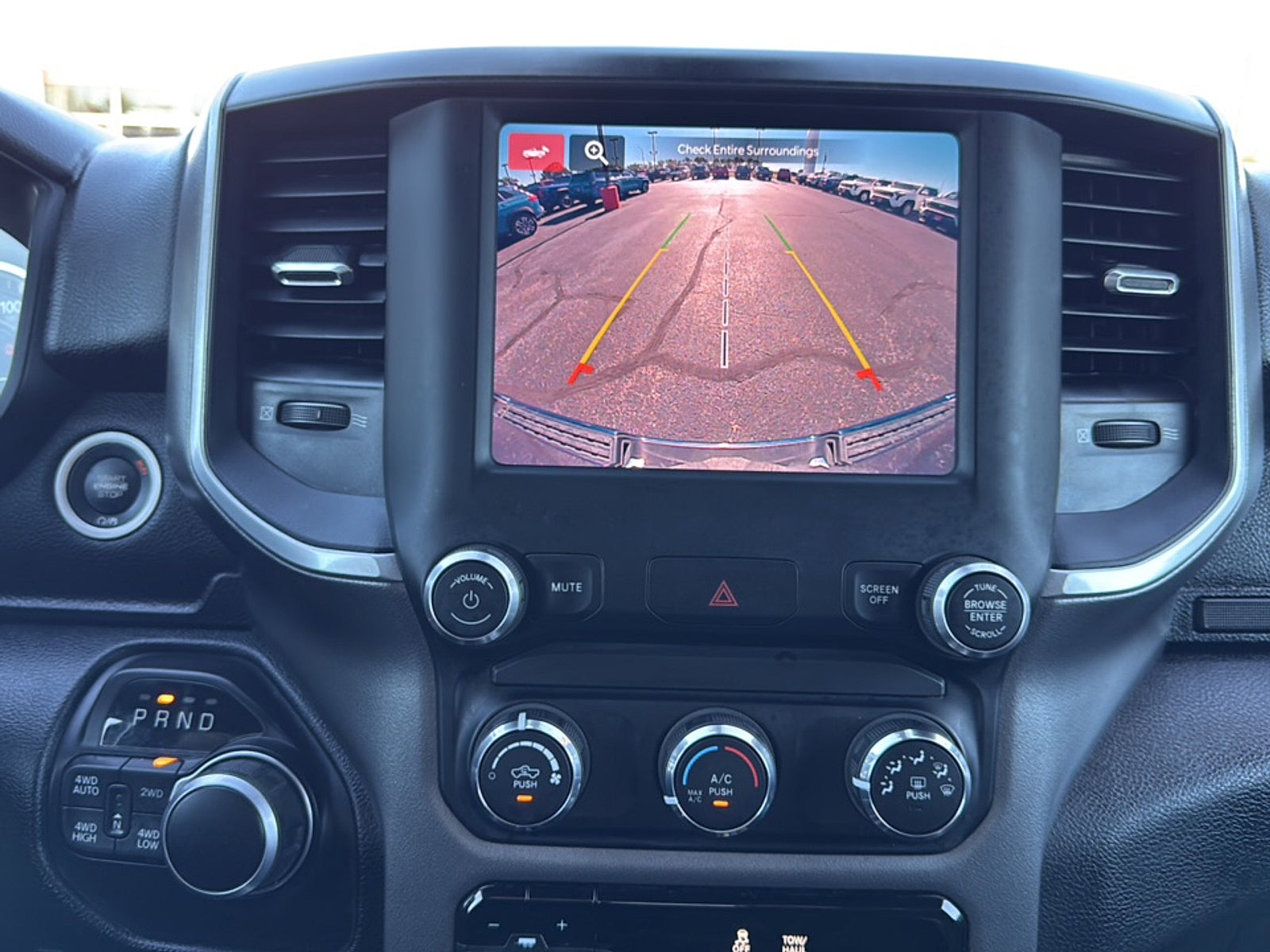 2022 RAM 1500 Big Horn Quad Cab 4x4 6'4 Box