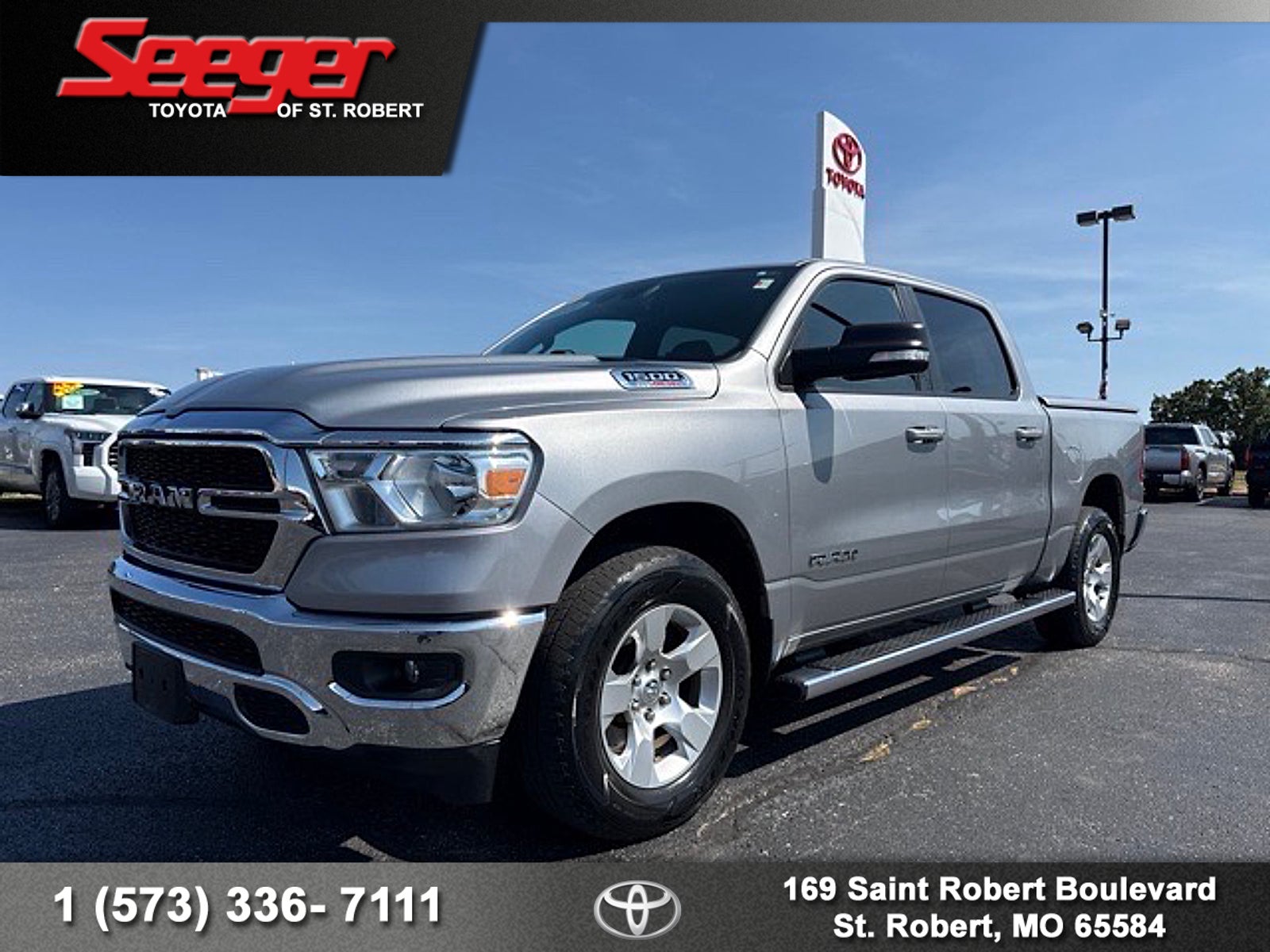 2022 RAM 1500 Big Horn Crew Cab 4x4 5'7" Box