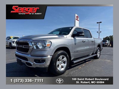 2022 RAM 1500 Big Horn Crew Cab 4x4 5'7" Box