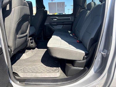 2022 RAM 1500 Big Horn Crew Cab 4x4 5'7" Box