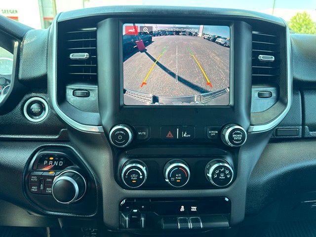 2022 RAM 1500 Big Horn Crew Cab 4x4 5'7" Box