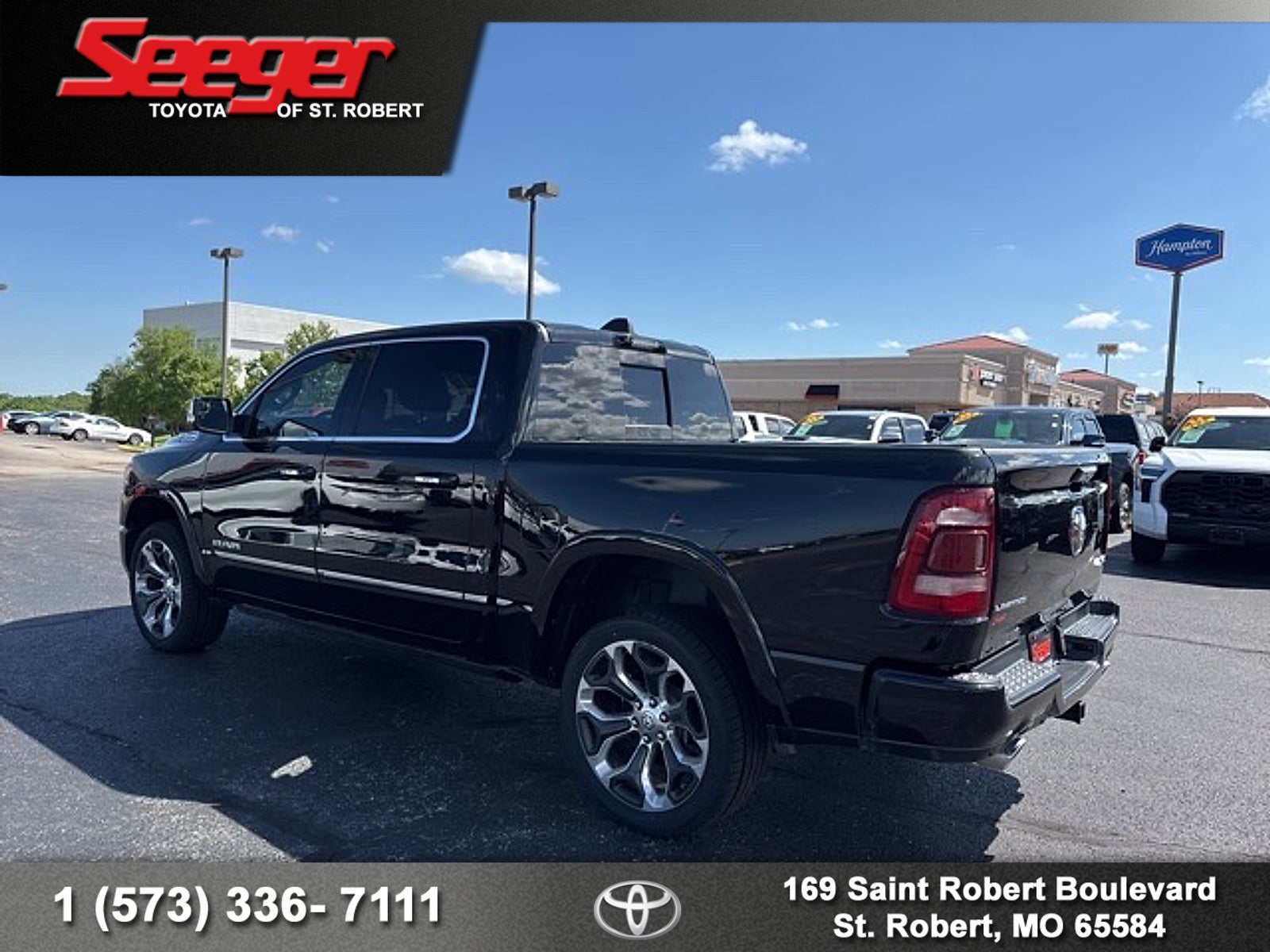 2022 RAM 1500 Limited Crew Cab 4x4 5'7" Box