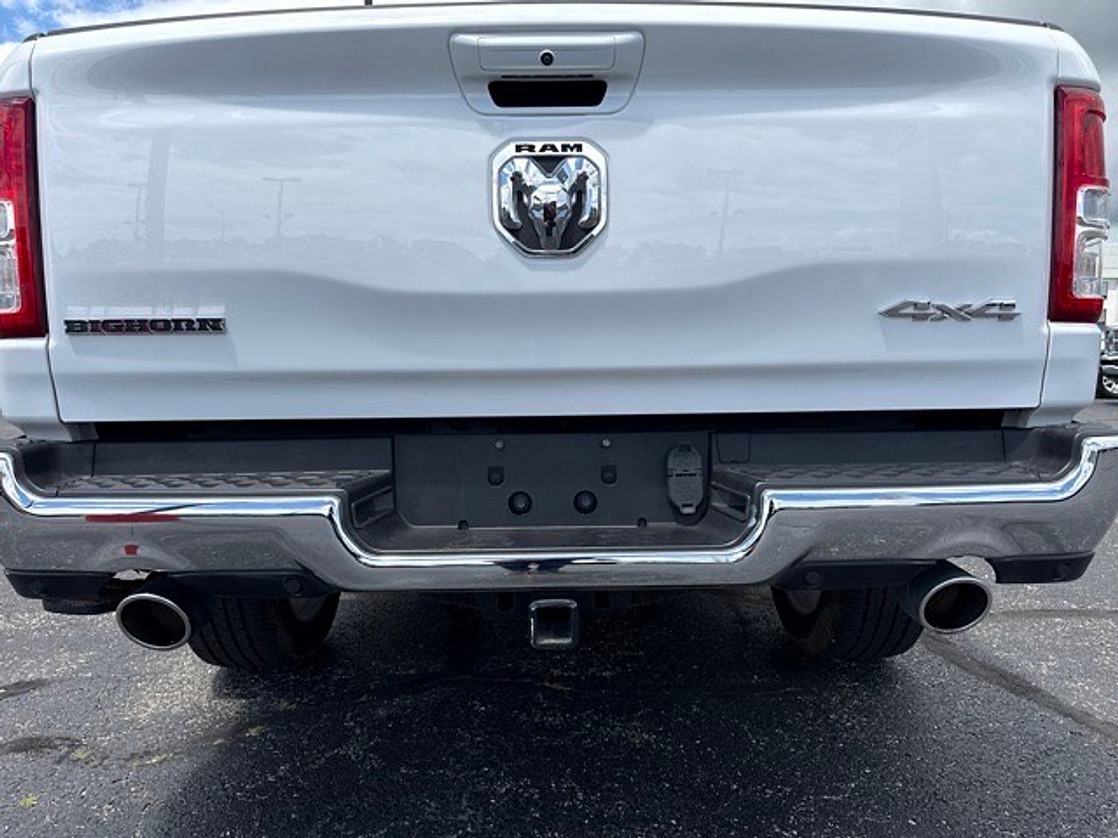 2022 RAM 1500 Big Horn Crew Cab 4x4 6'4" Box