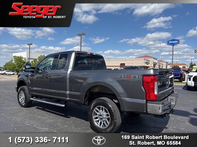 2017 Ford F-250 LARIAT