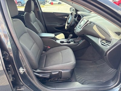 2017 Chevrolet Malibu 1LT
