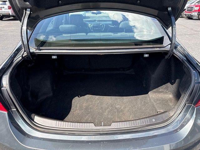 2017 Chevrolet Malibu 1LT