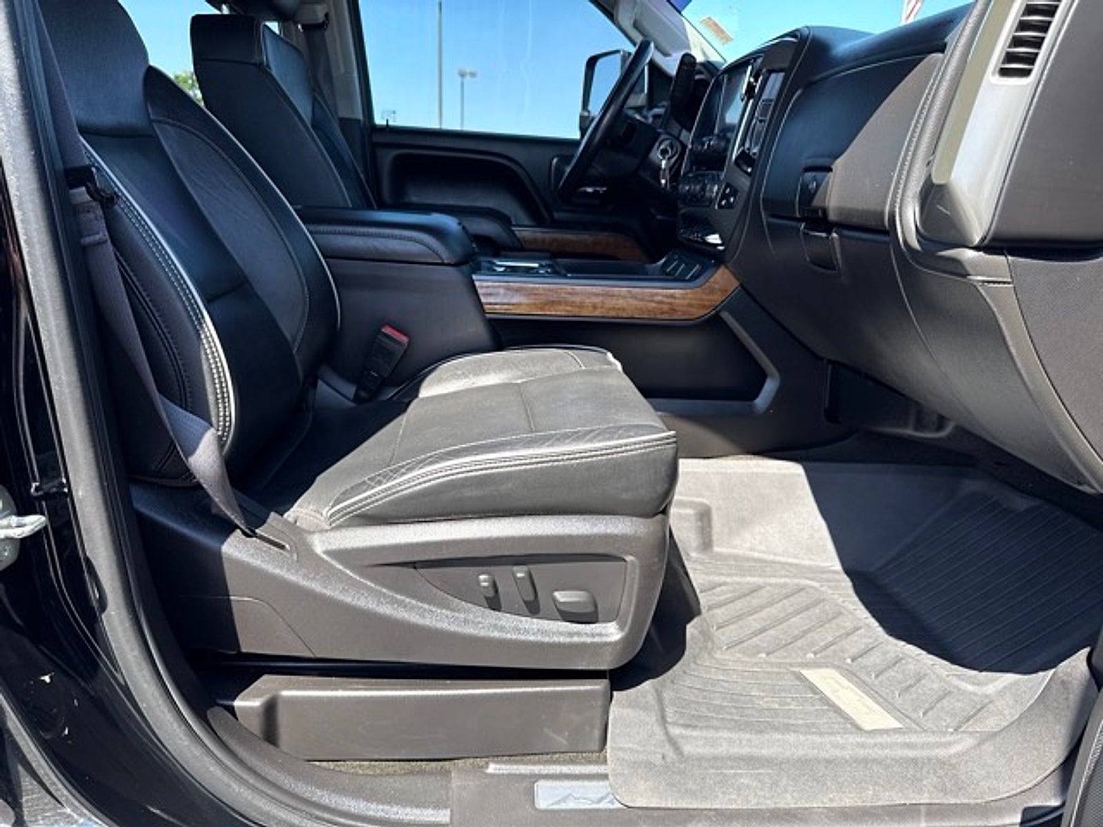 2017 Chevrolet Silverado 2500HD High Country