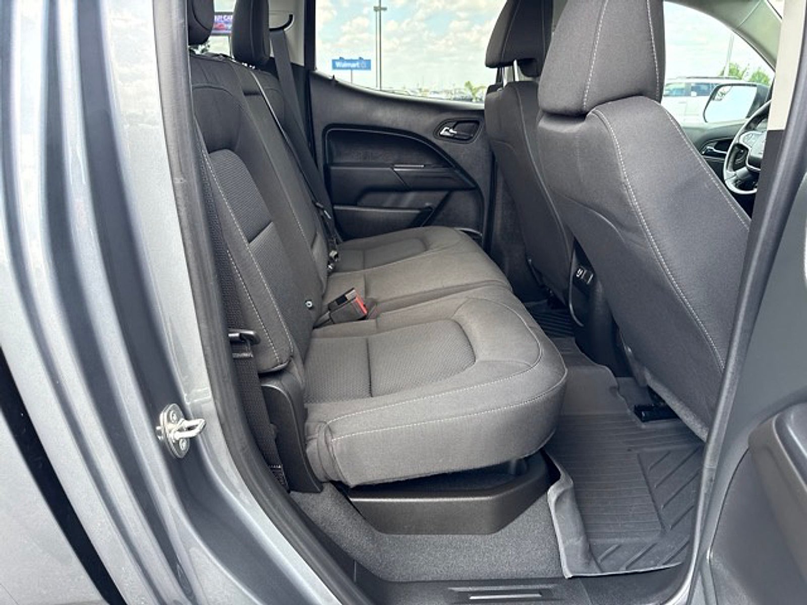 2022 Chevrolet Colorado 4WD Crew Cab Short Box LT