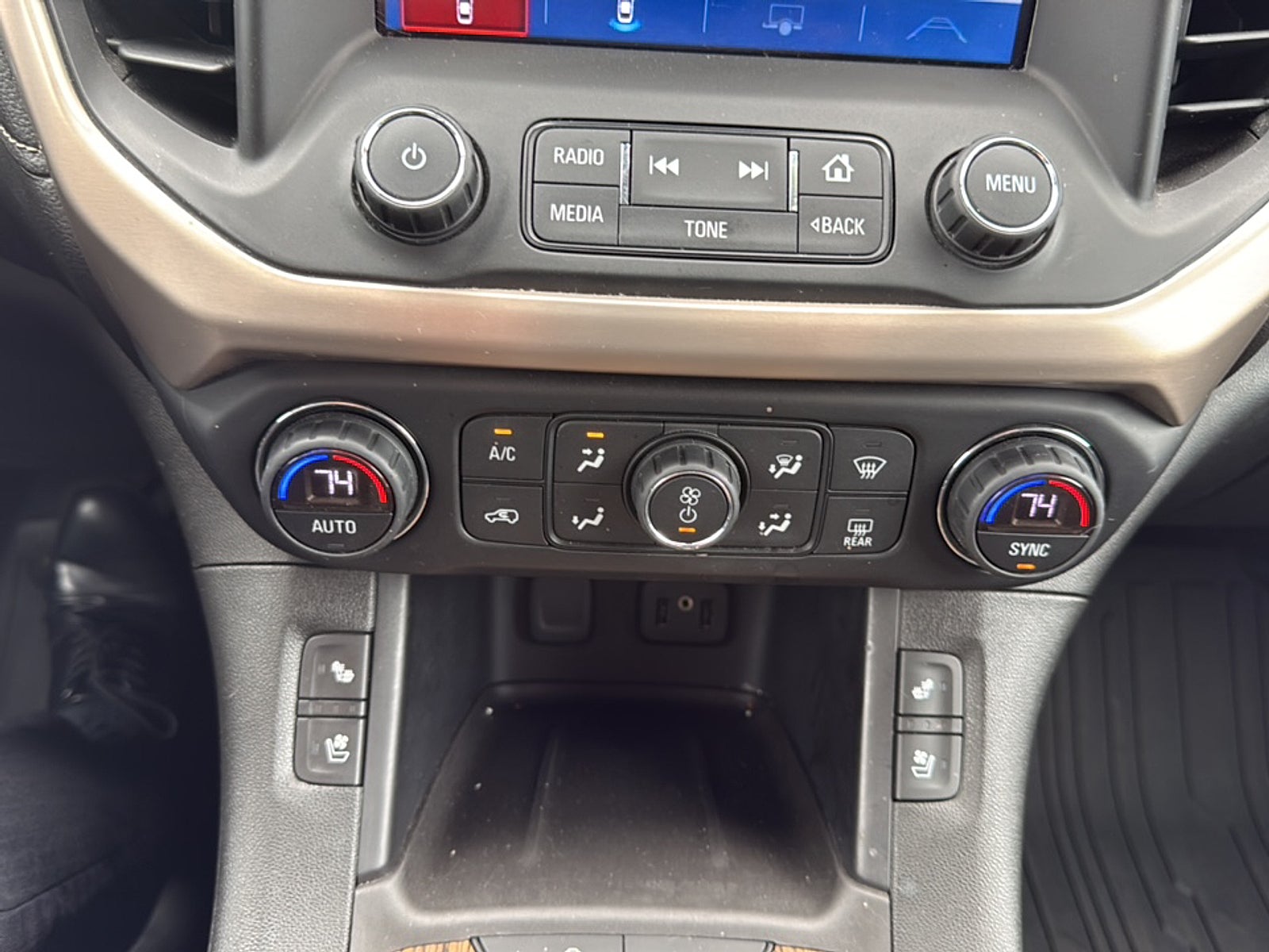 2017 GMC Acadia Denali