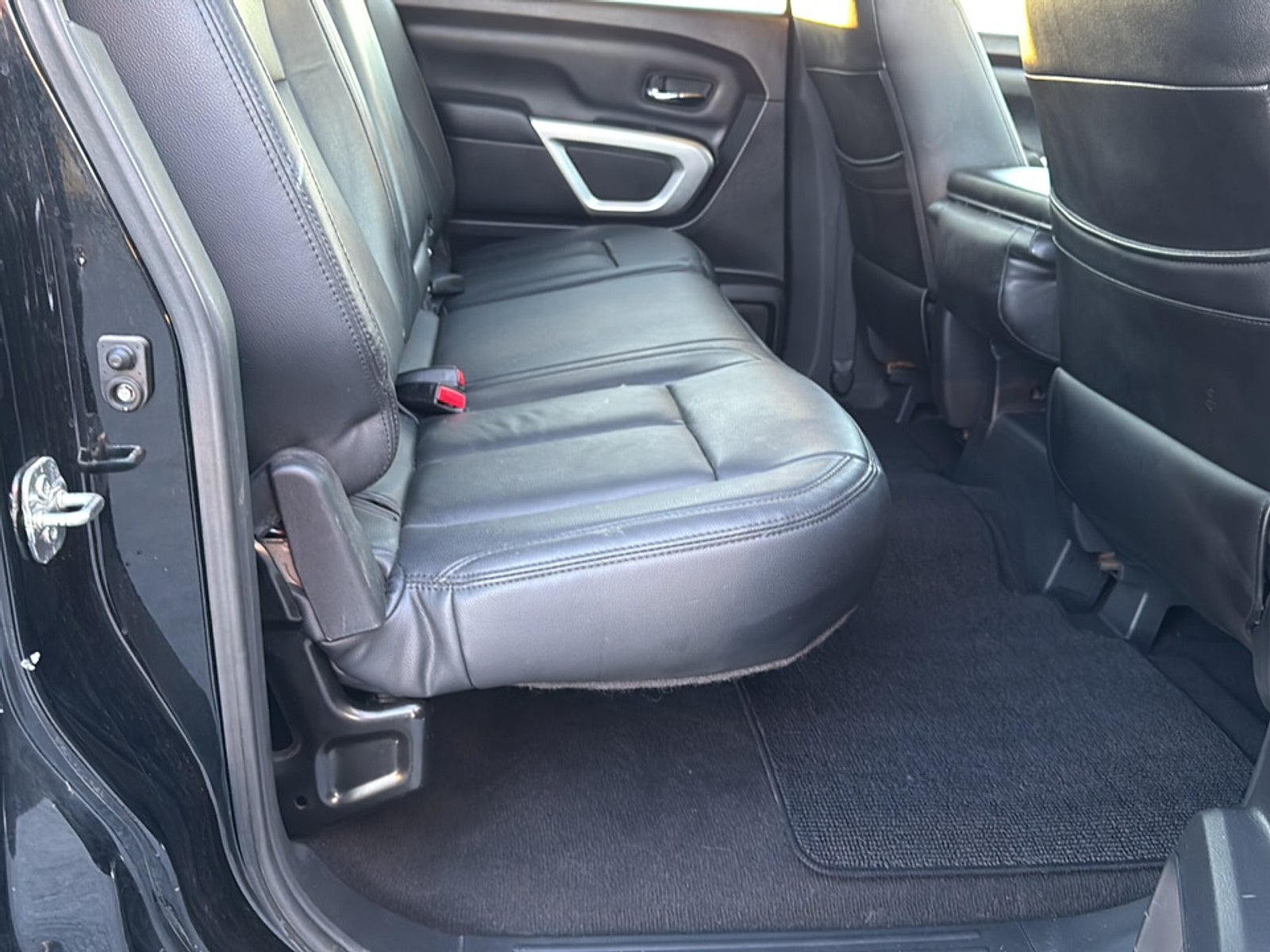 2017 Nissan Titan XD SV