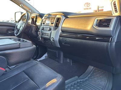 2017 Nissan Titan XD SV