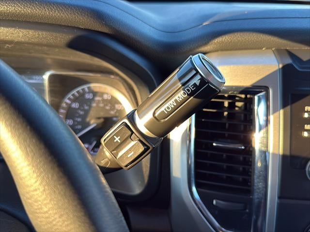 2017 Nissan Titan XD SV