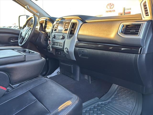 2017 Nissan Titan XD SV