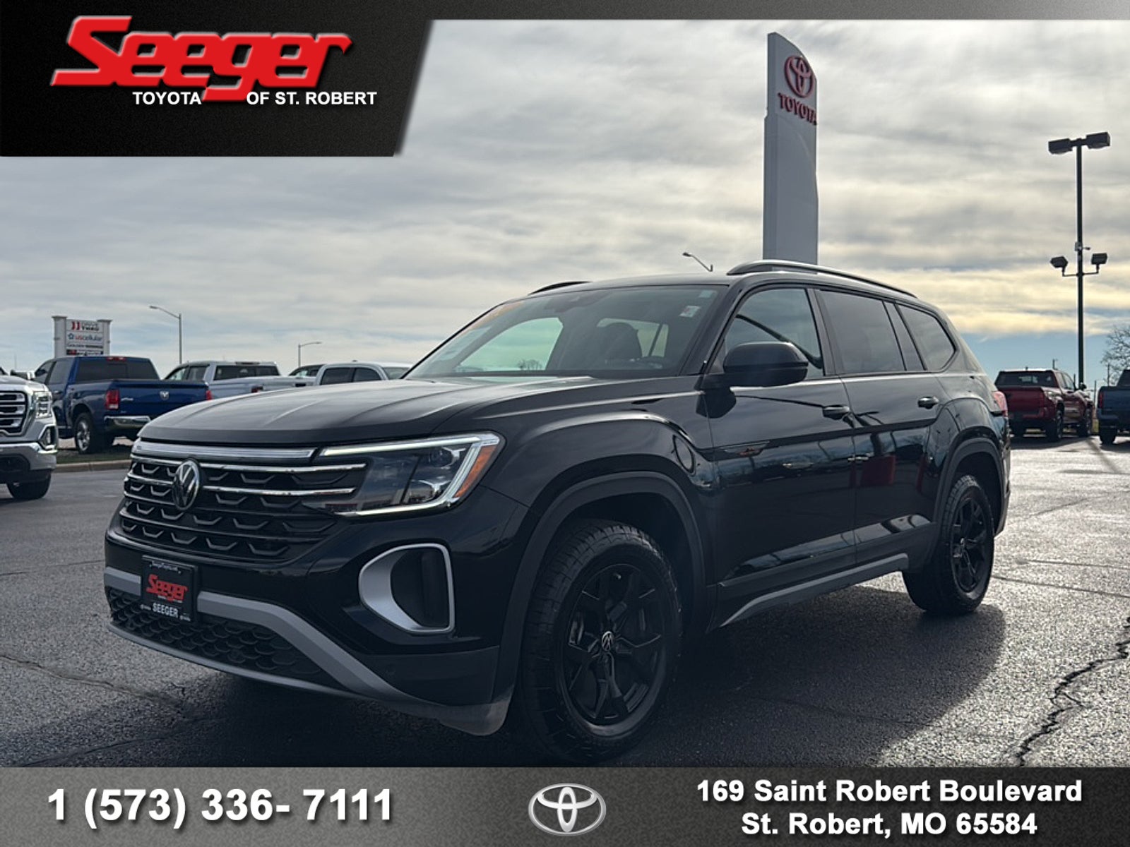 2024 Volkswagen Atlas 2.0T Peak Edition SEL