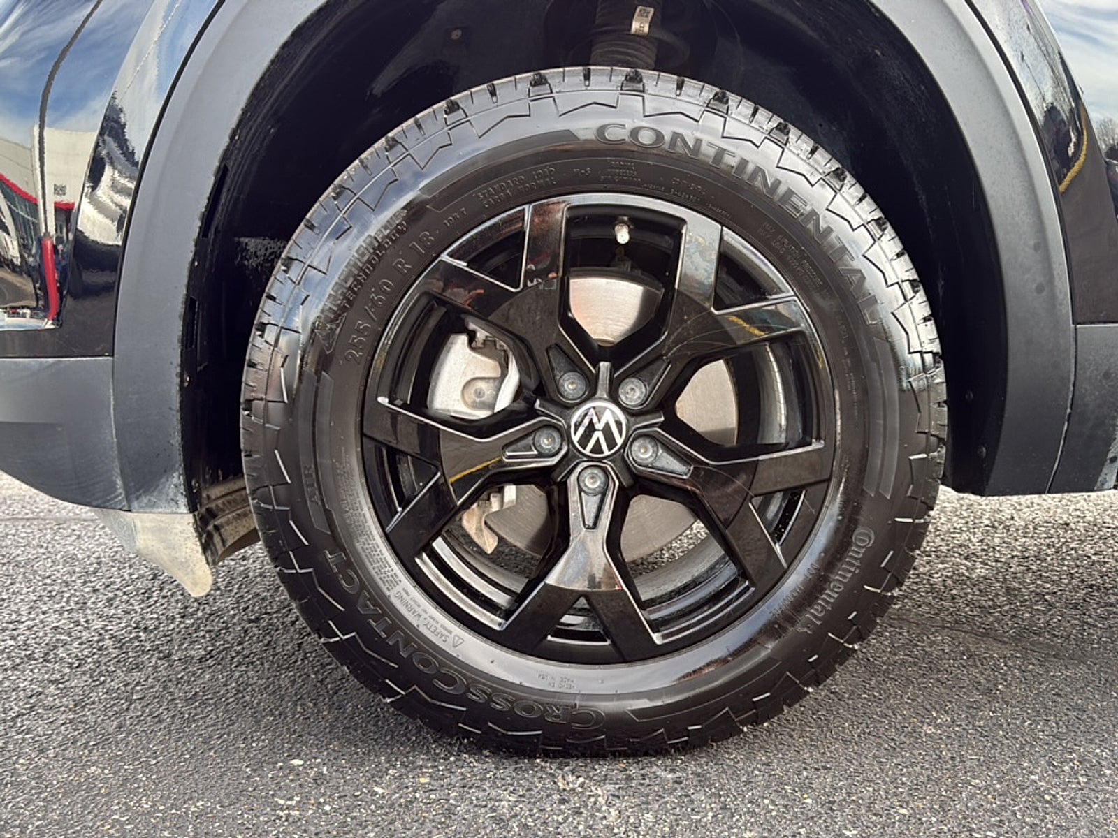 2024 Volkswagen Atlas 2.0T Peak Edition SEL