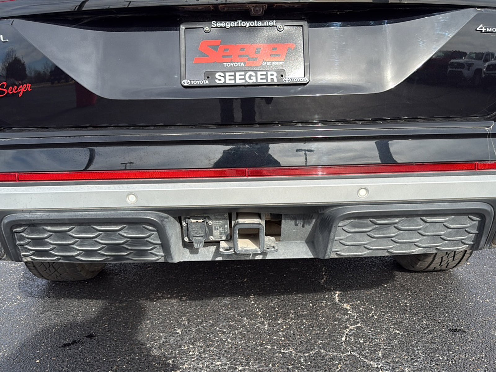 2024 Volkswagen Atlas 2.0T Peak Edition SEL